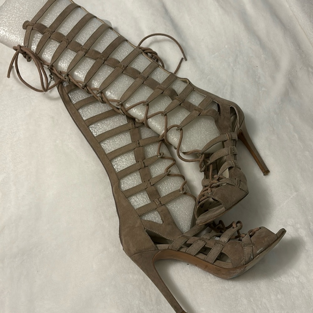 Kendall & Kylie tie up / gladiator heels